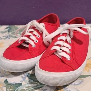 red sneakers ❤